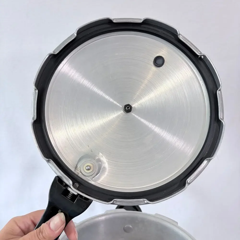 Presto Pressure Cooker Canner 6 Quart Aluminum Rack Gasket Weight Vintage